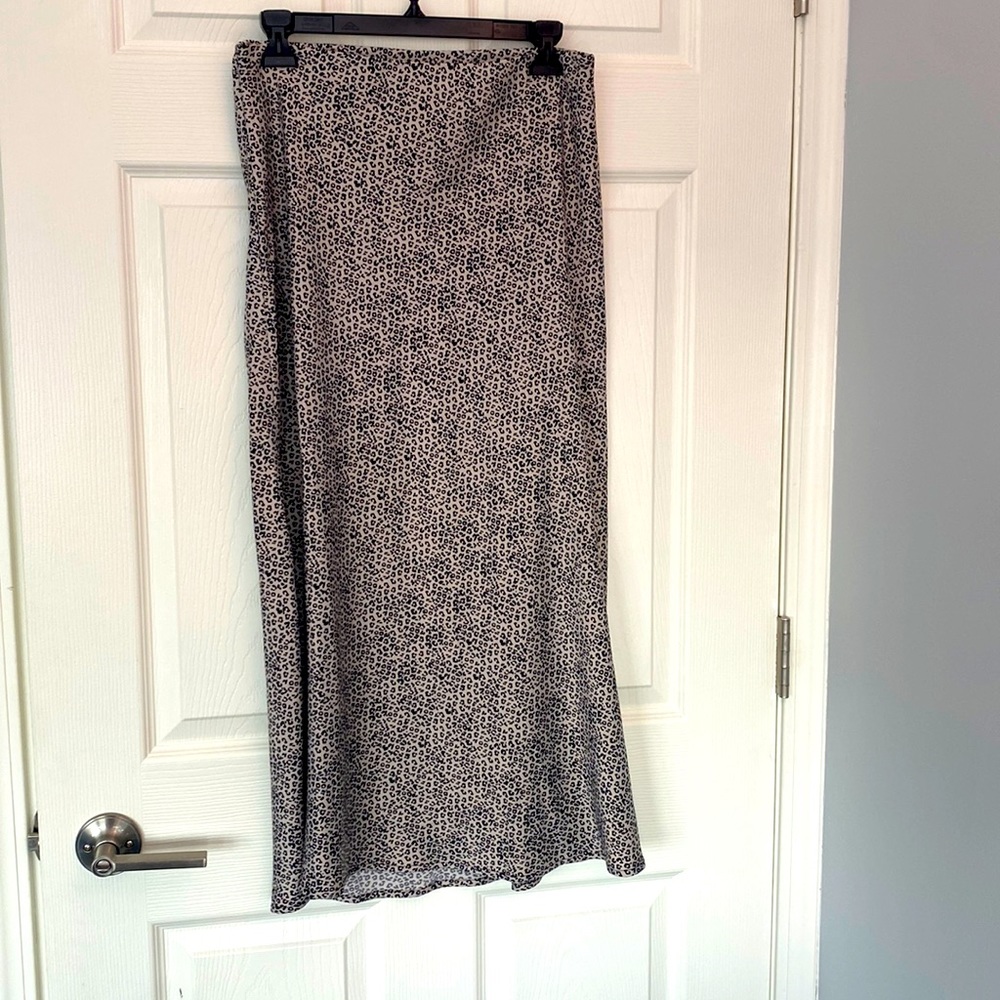 WAYF Cheetah Maxi Skirt